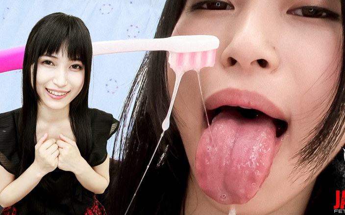 Japan Fetish Fusion: De trucs van de wilde tong en speeksel van Aine...
