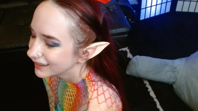 Sams Cam House: Elf dapat pancutan muka