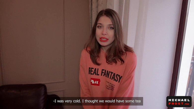 MichaelFrostPro: Сусідська дівчина прокралася на мій балкон, щоб жорстко трахатися