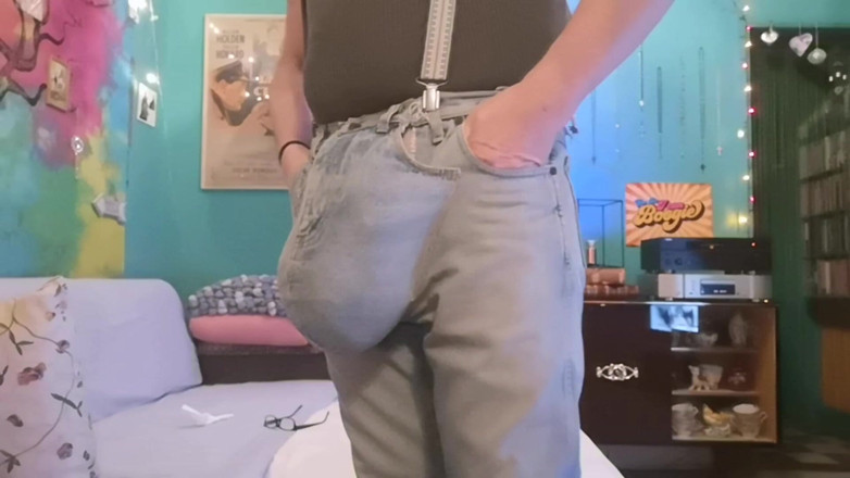 Monster_Meat_: Sueños abultadas dentro de jeans