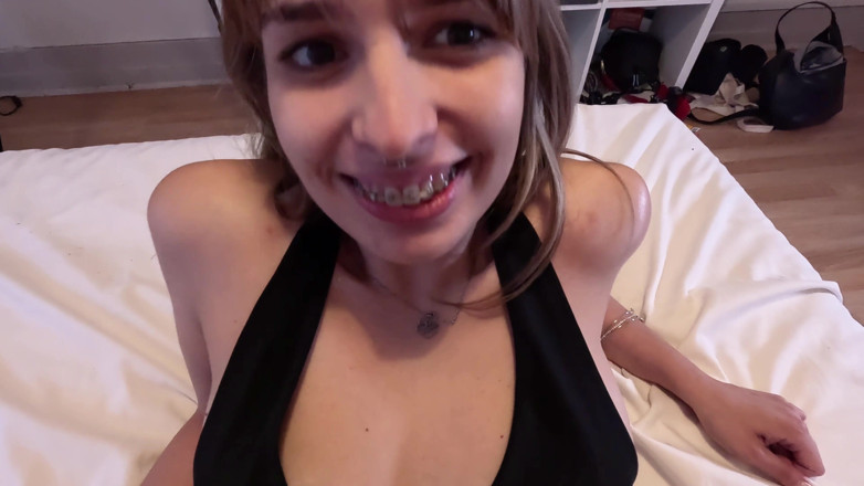 Alex Goes: Cycata Klamra Twarz Maya Luz Pieprzy Mnie Stopami