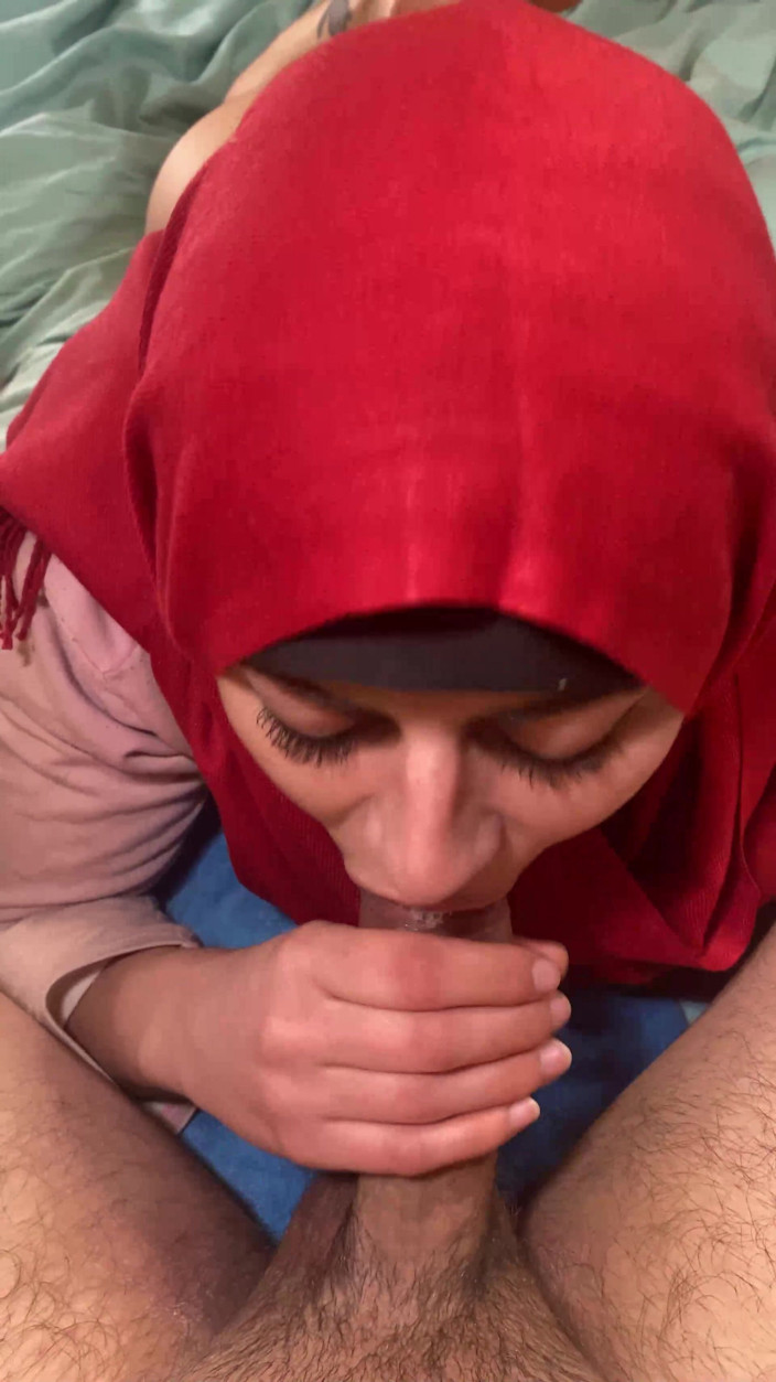 MiaNIqab: Éjaculation faciale, pipe, femme arabe, Mia Niqab