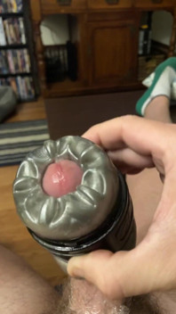Otterxaddy Lights up on Fake Quickshot, Cum Explodes