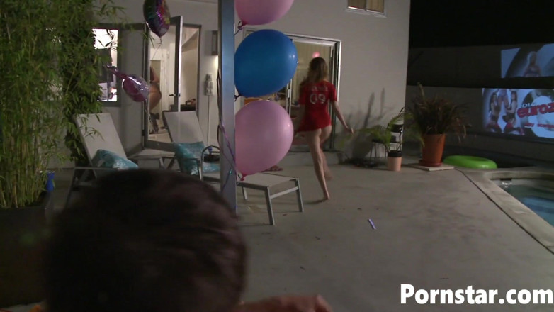 Pornstars: Faye Reagan wordt hard geneukt door Dane Cross