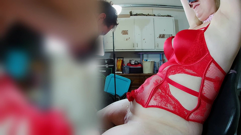 Mama_Foxx94: Máquina de entrenamiento total de Hoeflex: placer restringido de milf...