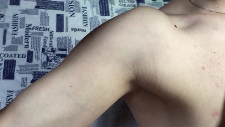 Risky Hairy Couple: 胸フェティッシュ