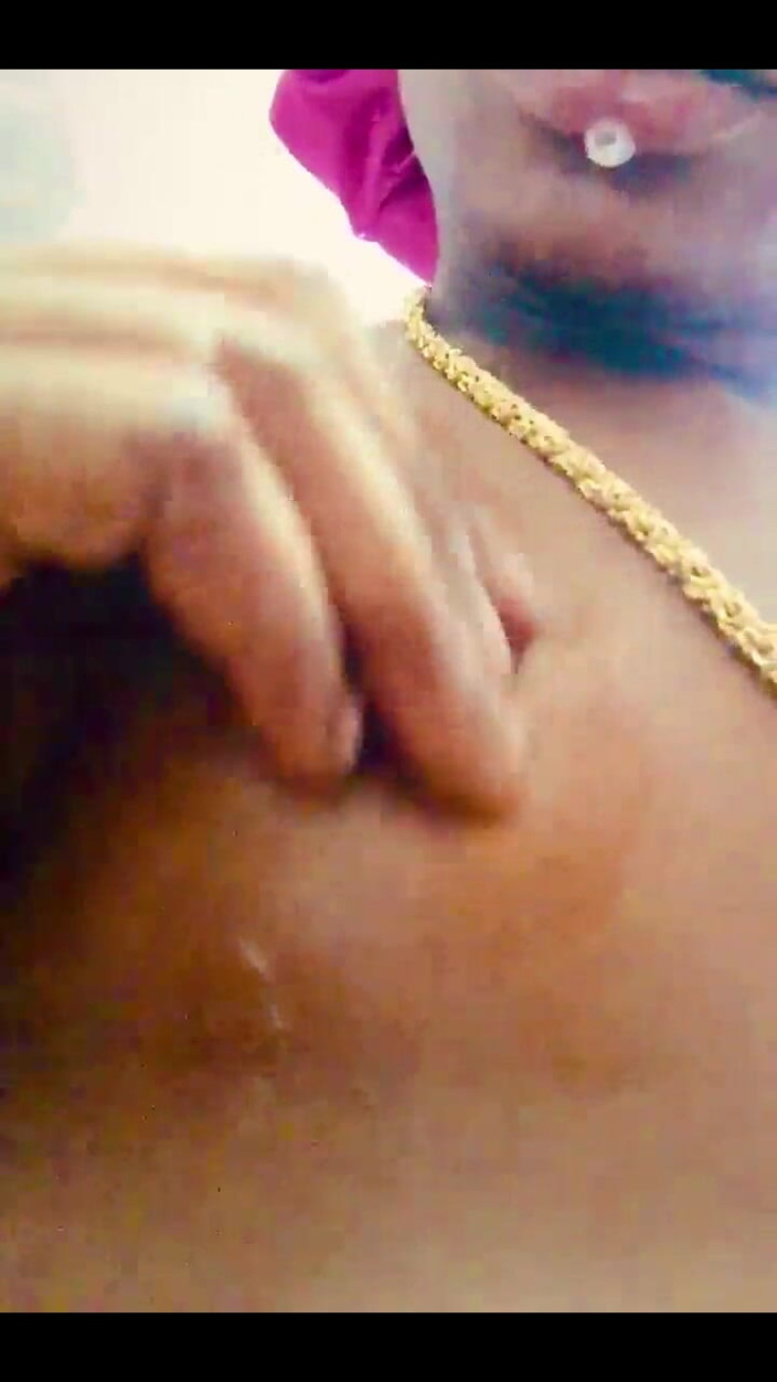 Anita wet pussy: Il mio pomeriggio andrà bene