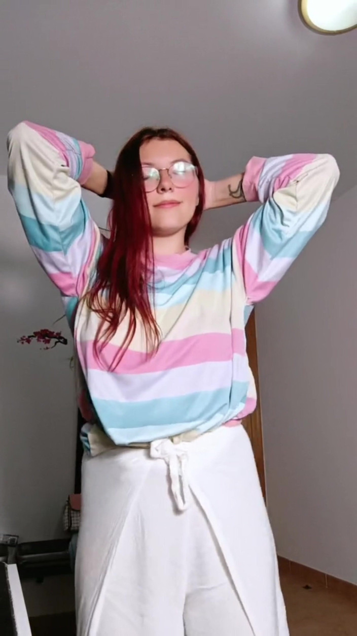 Softbrattypuppy: Tiktok добірка - мила, непристойна, сексуальна, косплей, гаряча