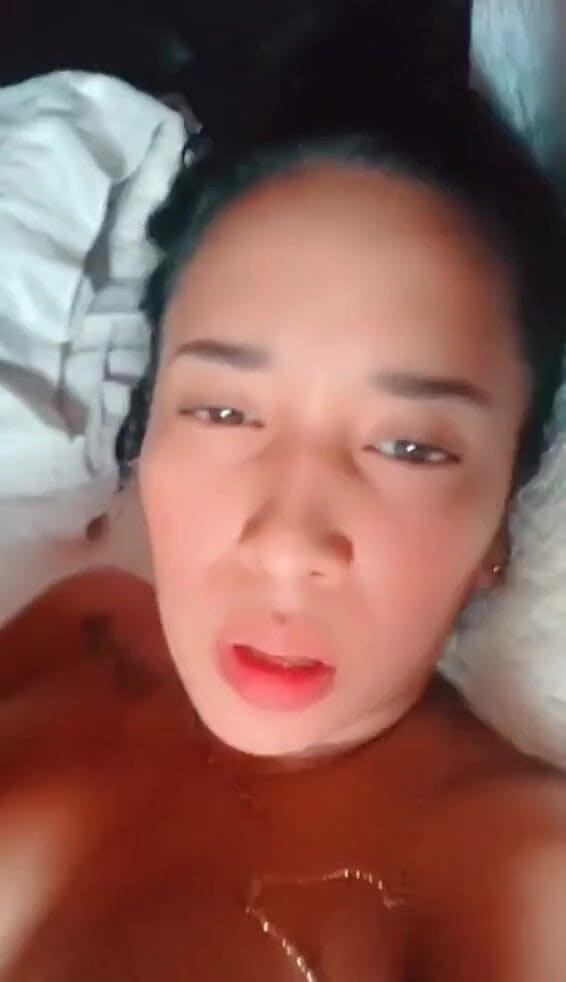 Leyne Rodriguez: Qué delicioso amor, ¿te gustaría llevar tu leche conmigo?