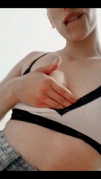 2015698591.mp4