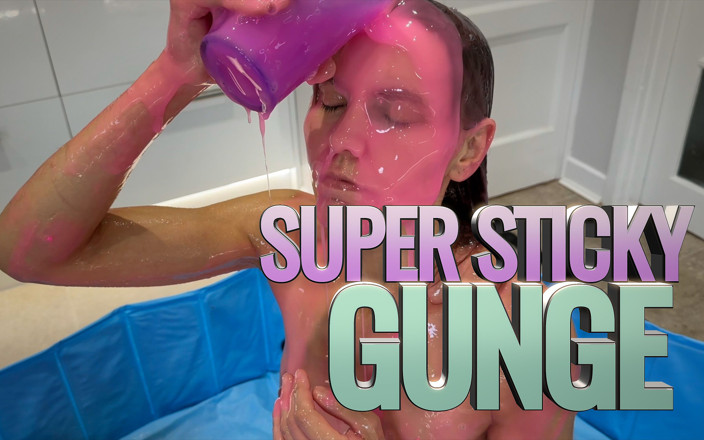 Wamgirlx: Super appiccicosa melma che si gunge