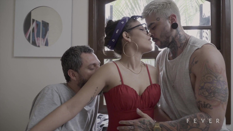 Fever Films: Selingkuh dari pacarku dengan dua pria
