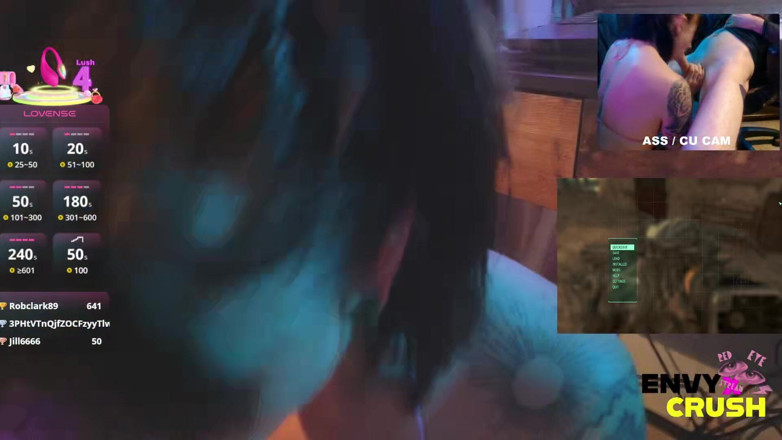 goddessXenvy: Gamer Girl In Fishnets Dapat Lututnya