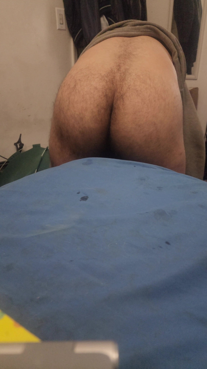 FootAijin: Soft bouncy bubble but teen virgin