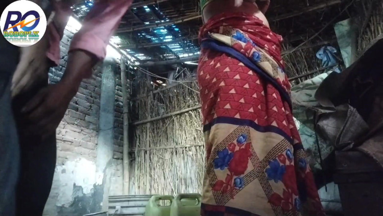ROBOPL Xhamster: Desi Village Old Hut House Dengan Abang Tiri Dan Isteri...