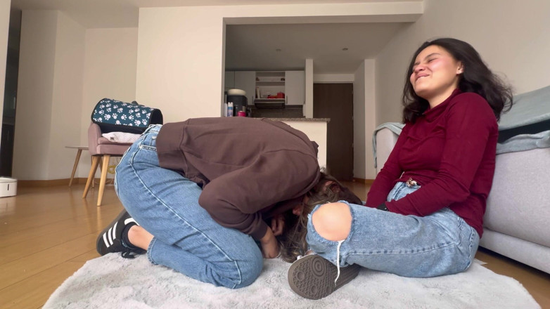 scarlettandc: Mi Amante Me Explica Como a Jugar Sexualmente Con Penitencias...