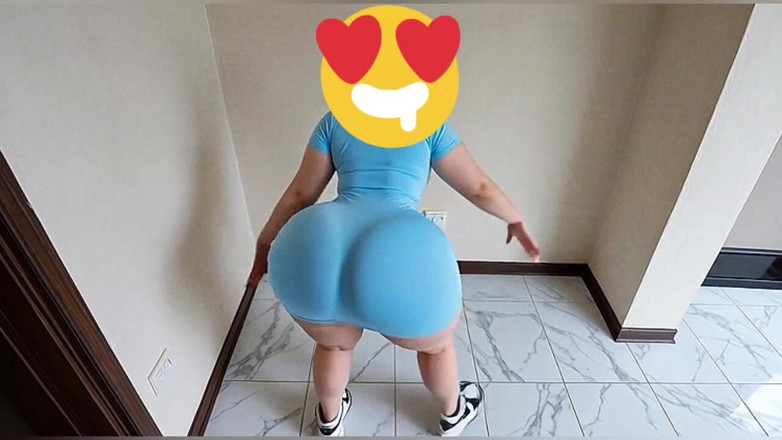 Xprohibidox1: Donna con un enorme culo che lo muove delicatamente
