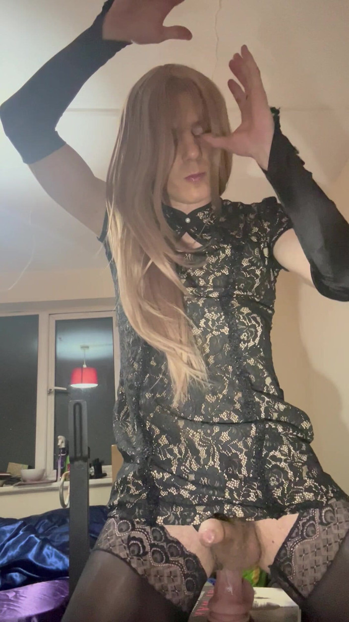 Jessica silk: ジェス・シルクがディルドに乗る