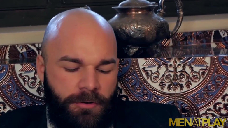 Menat Play: MENATPLAY Adequado Andy Star anal fodido por barbudo Max Duro