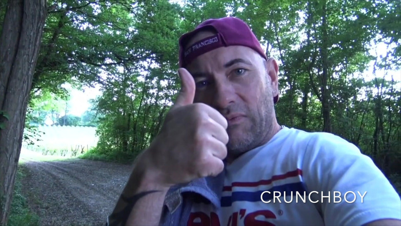 THE BIG BULGE STUDIO: 2486j geneukt zonder condoom buitenshuis in cruisen foret