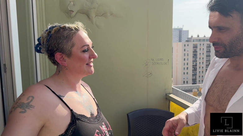 Livie Blainn: Blowjob für draußen