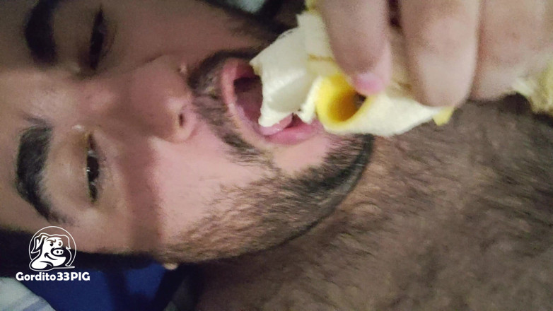 Gordito33PIG: Banane și spermă