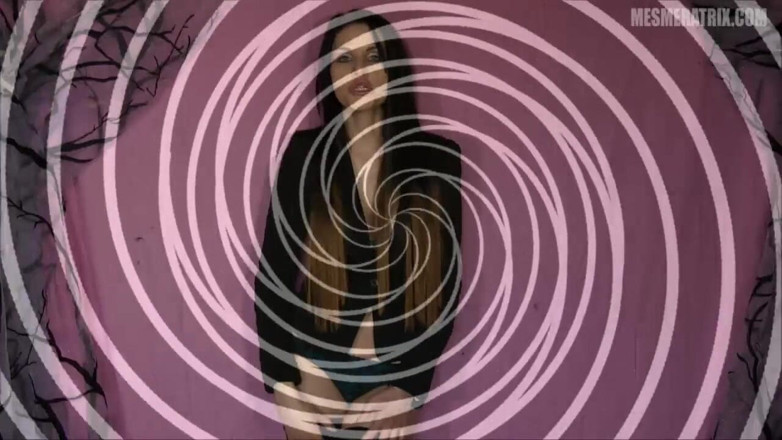 Lady Mesmeratrix Official: Ella te hipnotizará y hará lo que quiere contigo