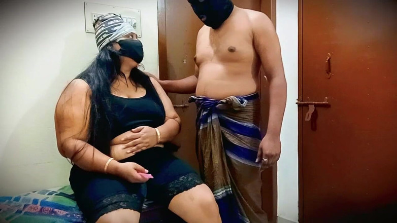 Morjenabb: 義理の妹がベッドルームで義理の兄に激しくセックスされる