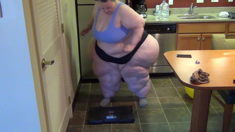 Full Weight Productions: SSBBW, bobbi Jos gescheitertes trampeln &amp; sofakürbis