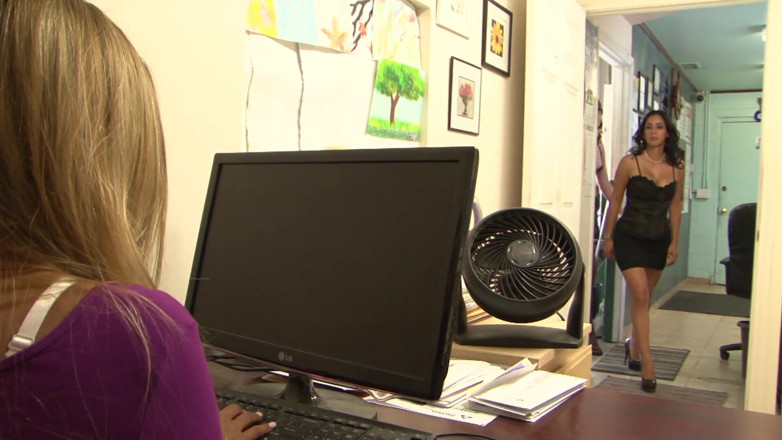 Lesbian love movies: Lesbian Threesome - Office Life