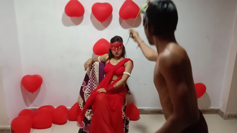 Marathi Queen F: Пара весело Валентина Specil