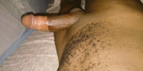 Thatboybigyoo: Un black sexy exhibe sa grosse bite