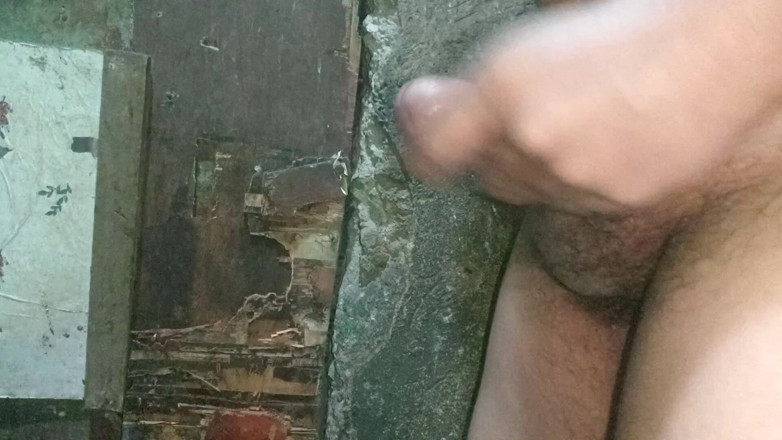 King069: Follando solo!