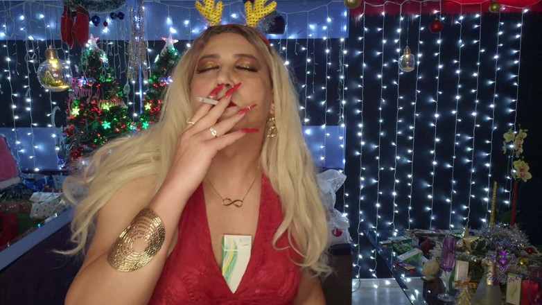 HollyCox: Watch Me Smoke Misty 120s up Close in Festive Red