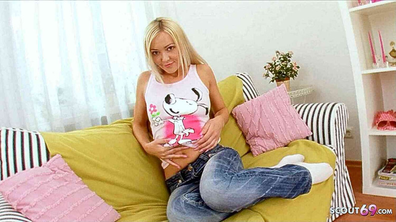 Full porn collection: 겸둥이 의붓여생 후장과 깊은 섹스하는 거유 형제