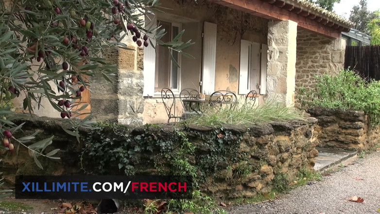 French girls at work: Sexe anal avec Caro LPB, cougar à forte poitrine