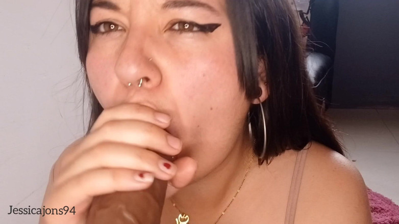 Jessicajons94: Ssij wielki czarny kutas