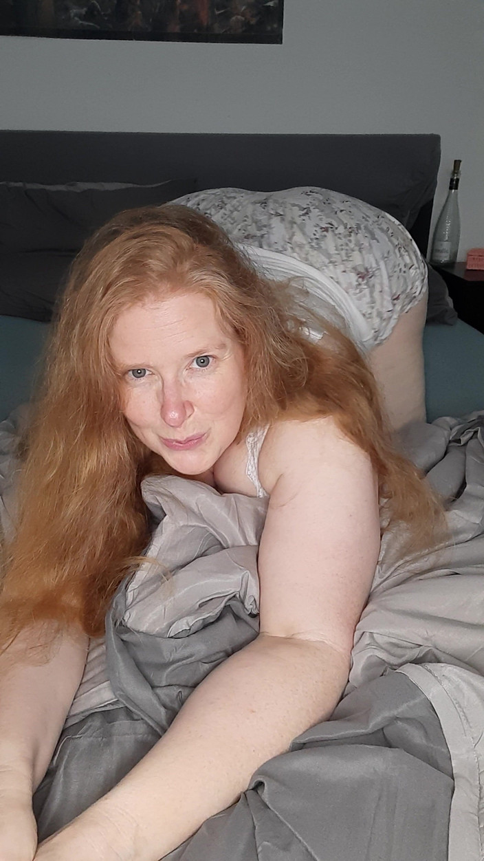 Curly_Dreams: Good Morning Sweeties!!