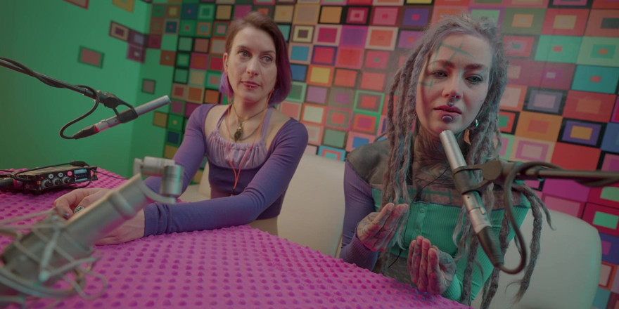 Miss Flora: Primera vez asmr con Anuskatzz