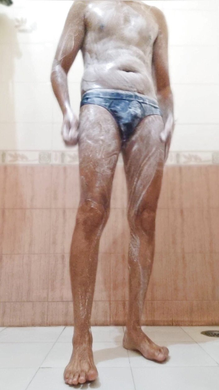 rruh_2024: L’heure de la douche