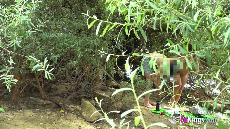 FAKings: Berlayar Dan Seks Di Pantai. Elena De La Vega Meniduri...