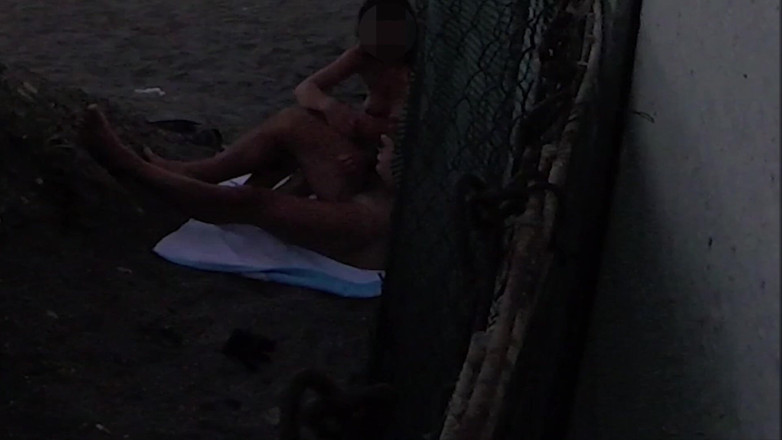 Miss Creamy: Flashing My Cock in Front of My Stepdaughter in a...