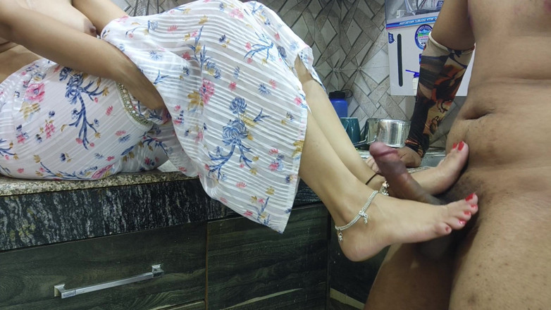 Hornycouple149: Дезі jija sali секс романтика на кухні індійська jija sali секс з брудними хінді говорити хардкорний секс