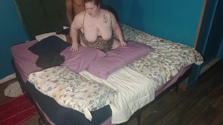Sloppylynn: Mengongkek Pepek Besar Itu Dengan Baik