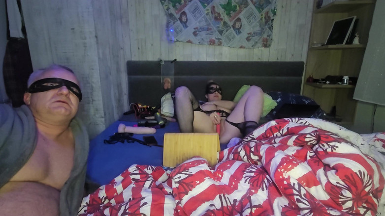 Anal Fetish Couple: Istri nakal ini suka selingkuh dari suaminya sama kontol besar...