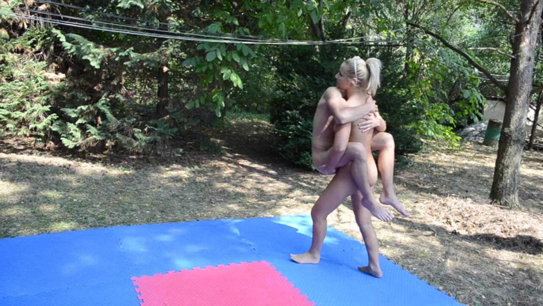 KO Entertainment: At the Backyard, Hot Teen Lana Pleasure Her Boy