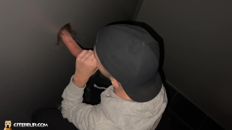 COCKSUCKERprod: Gay glory hole prazeres com cocksucker