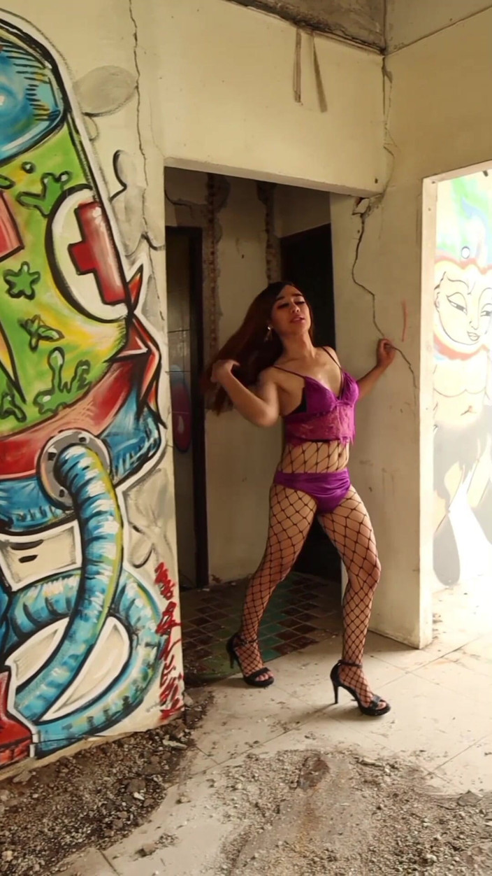WanidaCrossdresser: Tuve Relaciones Sexuales Con Mi Amigo Crossdresser.