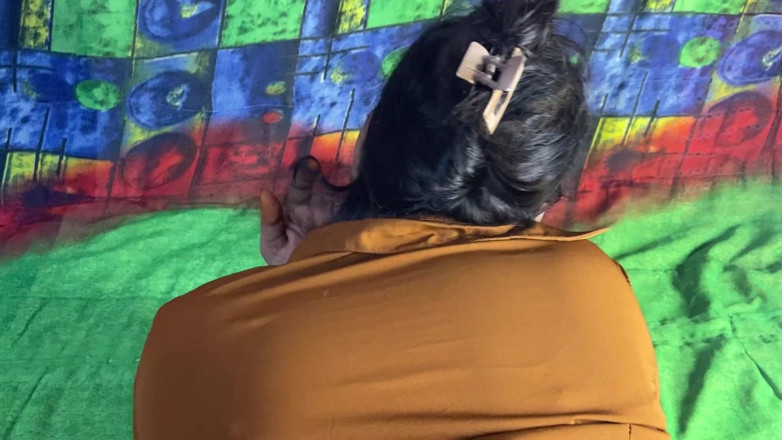 Angoori: Dada Poti, sexe