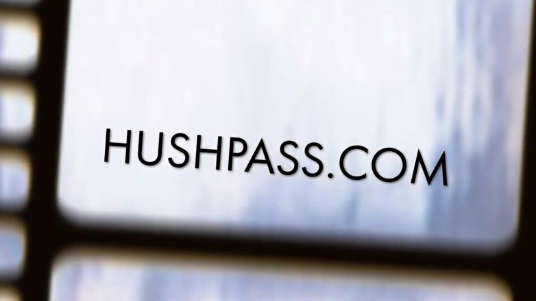 Hush Hush Entertainment: C'est du sexe en plein air dans les rues de...